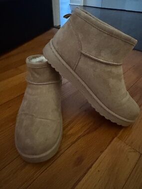SO Tan Suede-Look Plush Lined Slip-On Slippers